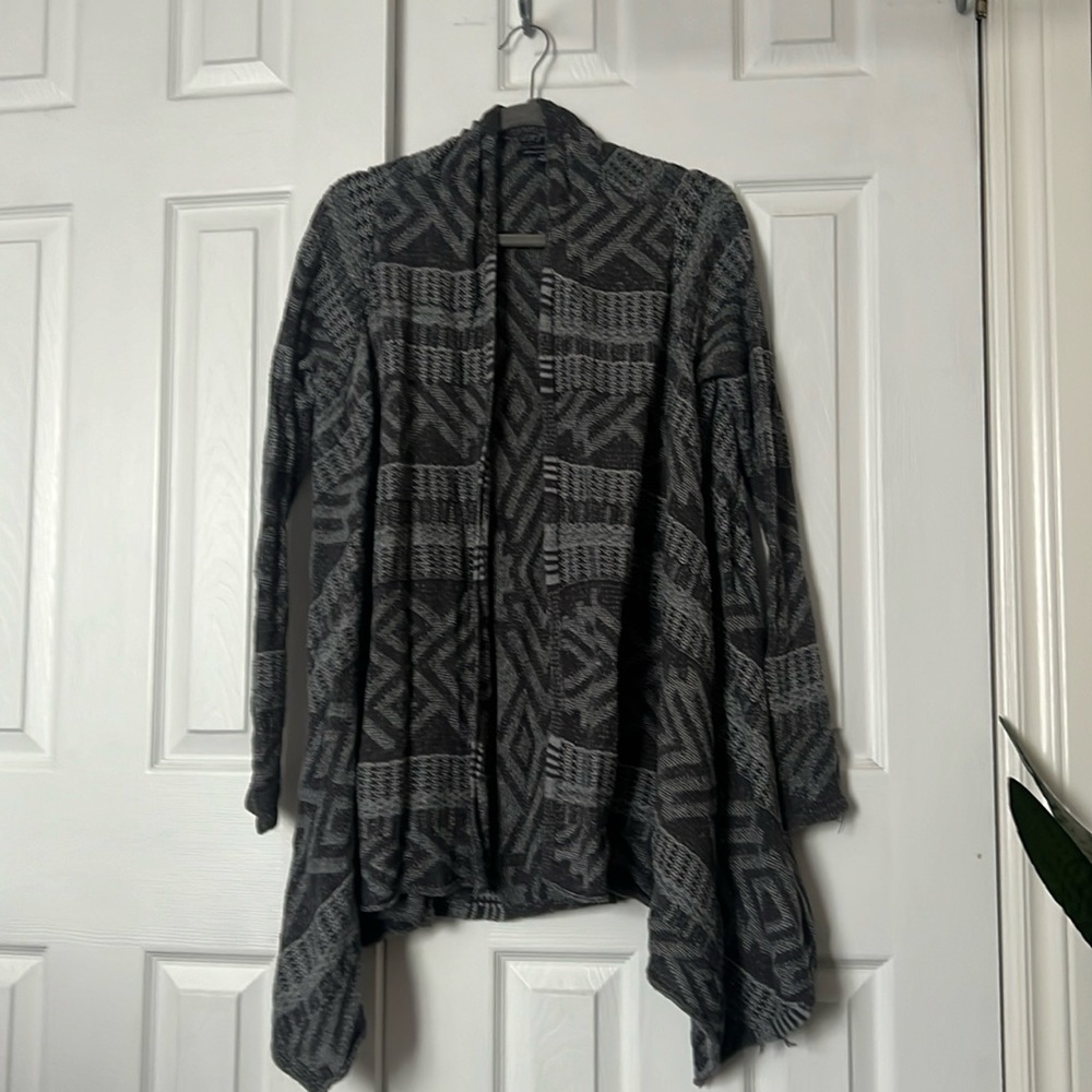 American Eagle Cardigan